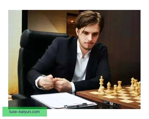 拉波尔特风格分析：在防守与进攻中的关键角色与表现趋向