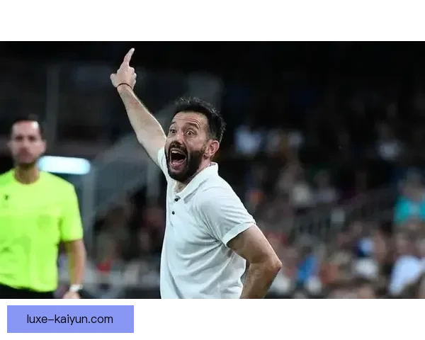 瓦伦西亚防线问题引发关注，球队防守状态亟待改善