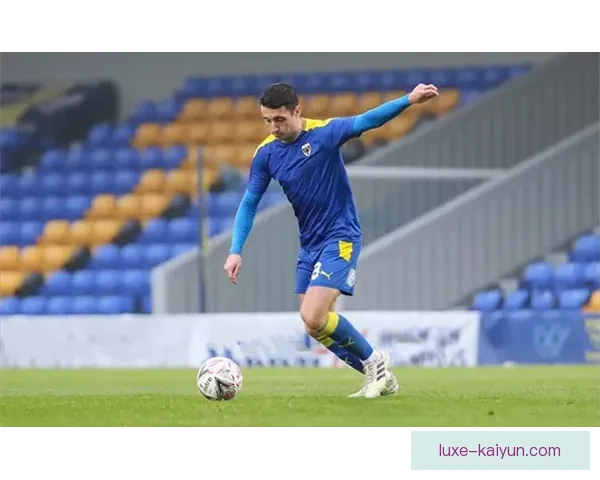 基米希中场统治持续增强，表现稳健引发关注